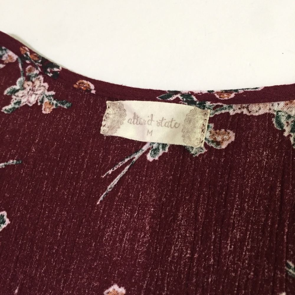 Altar'd State Arla V-Neck Top - Picture 6 of 14